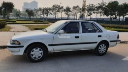 Bán xe ô tô Toyota Corona 1990 Nhật Bản máy 1.6 còn rất tốt, điều hòa mát, gầm bệ chắc chắn, côn số ngọt ngào thân vỏ, không va quệt, mục mọt, 4 lốp mới thay, đăng kiểm đến Tháng 7/2021