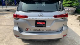 Cần bán xe TOYOTA FORTUNER 2017 máy dầu số sàn 6 cấp, 1 cầu chính hãng Toyota Sure