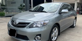 Cần bán xe TOYOTA ALTIS 2.0V AT số tự động 2011 chính hãng Toyota Sure.