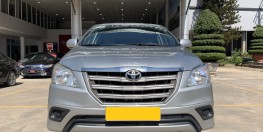 Cần bán xe TOYOTA INNOVA 2.0E số sàn 2016 chính hãng Toyota Sure