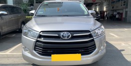 Cần bán xe TOYOTA INNOVA 2.0E số sàn 2019 màu bạc chính hãng Toyota Sure