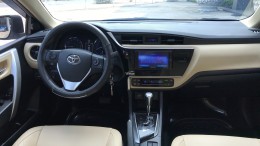 Cần bán xe TOYOTA ALTIS 1.8G CVT 2018 màu bạc chính hãng Toyota Sure.