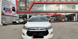 Cần bán xe TOYOTA INNOVA 2.0V 2016 màu trắng chính hãng Toyota Sure