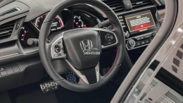 Honda Civic 2021 Ưu đãi thuế trước bạ, tặng gói phụ kiện chính hãng