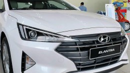 Hyundai Elantra 1.6 - Khuyến mãi lên tới 25 Triệu đồng
