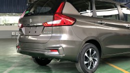 Suzuki Ertigar Sport 2021 nhập khẩu giảm 40 triệu +  gói quà tặng.