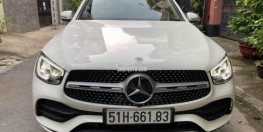 Gia Đình cần bán gấp Mercedes GLC300 4Matic Model 2021