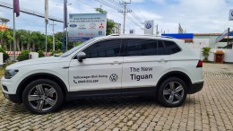 Bán xe VW Tiguan S màu trắng,nhập khẩu Đức, đăng kí 2020
