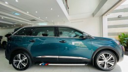 Gia Đình cần bán Peugeot 5008 sx 2020