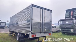Xe tải Isuzu VM thùng kín 6m2 dài chở pallet