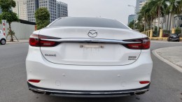 Mazda 6 Premium (bản cao cấp của Mazda 6) siêu lướt đi 6000km