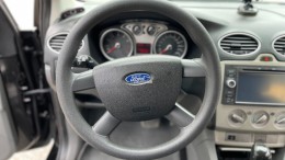 Ford Focus 1.8AT cuối 2011, số tự động, màu nâu titanium, 1 chủ
