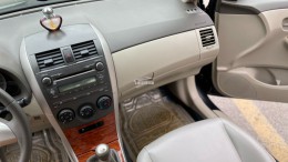Toyota Corolla Altis 1.8G MT cuối 2010, số tay, màu đen. 1 chủ 