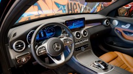 Bán xe Mercedes C300 AMG sản xuất 2021