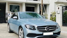 Cần bán Mercedes-Benz E250 model 2018, Màu xanh blue diamond / Nội thất đen, biển HN, 1 tỷ 680tr