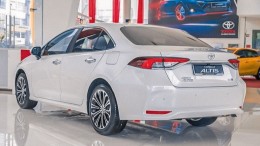 Toyota altis 1.5E MT 2022 - nhận xe ngay với chỉ 220 triệu 