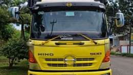 Chính chủ bán xe Hino fc 6t2 đời 2014 có chiều cao thùng nhôm tại xã Liên Nghĩa, huyện Đức Trọng, Lâm Đồng.