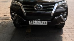 Xe Toyota Fortuner 2.7V 4x2 AT 2017 - 790 Triệu