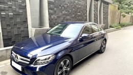 Mercedes Benz C180  2020 màu xanh Cavansize mua mới từ hãng