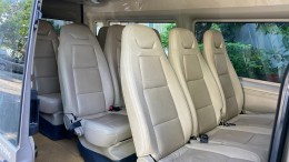 Bán Ford Transit 2018 bản luxury, máy dầu, màu xám