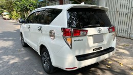 Cần bán xe Toyota Innova 2021, bản E, số sàn.