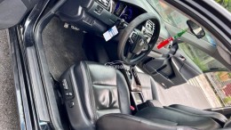 Cần bán xe Toyota Camry 2.5Q sx 2015, số tự động,