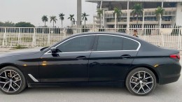 Bán xe BMW 520i đen nhập nguyễn chiếc