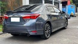 Cần bán Toyota Altis 2014, số tự động, full 2.0, màu xám