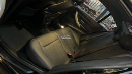 BMW 320i 2017  Chạy 40 ngàn  Màu đen nội thất đen chính chủ