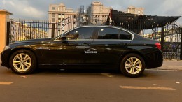 BMW 320i 2017  Chạy 40 ngàn  Màu đen nội thất đen chính chủ