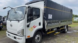 Xe tải 8 tấn hãng  Faw Tiger có thùng dài 6m2 thùng mui bạt sản xuất năm 2021