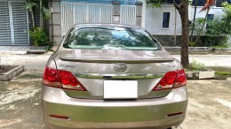 Cần bán xe Toyota Camry 2009, bản G, màu vàng cát còn mới cứng.