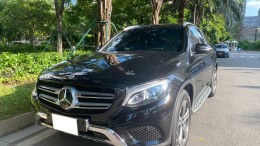 Mercedes_GLC200 2019 màu đen, nội thất đen, 41.000km