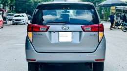 Bán xe Toyota Innova 2.0E 2018