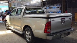 Chính chủ đứng tên cavet Toyota Hilux 2.5E 2010 biển Sài Gòn