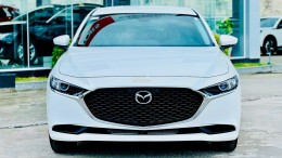 Mazda 3 Deluxe Trắng 2023