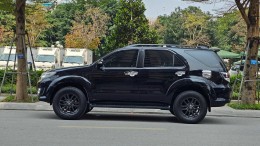 Cần bán xe Toyota Fortuner 2.7V 2016 giá 565tr