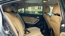Cần bán xe Kia Cerato 1.6 Luxury 2018, siêu lướt, giá 440tr