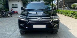 Bán Toyota Land Cruiser 4.6 sản xuất 2019, một chủ, xuất VAT cao.