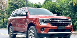 Bán xe Ford Everest Titanium 2 cầu 2022 phom mới