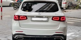 GLC 300 4matic Trắng kem 2021