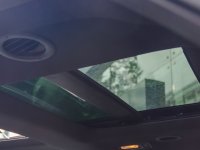 Đánh giá xe Ford Explorer 2017: Cửa sổ trời 1
