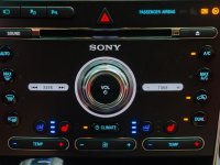 Đánh giá xe Ford Explorer 2017: Dàn âm thanh cao cấp Sony 12 loa công suất 500 watt 1