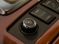 Đánh giá xe Infiniti QX70 2017 về đầu xe 5.2